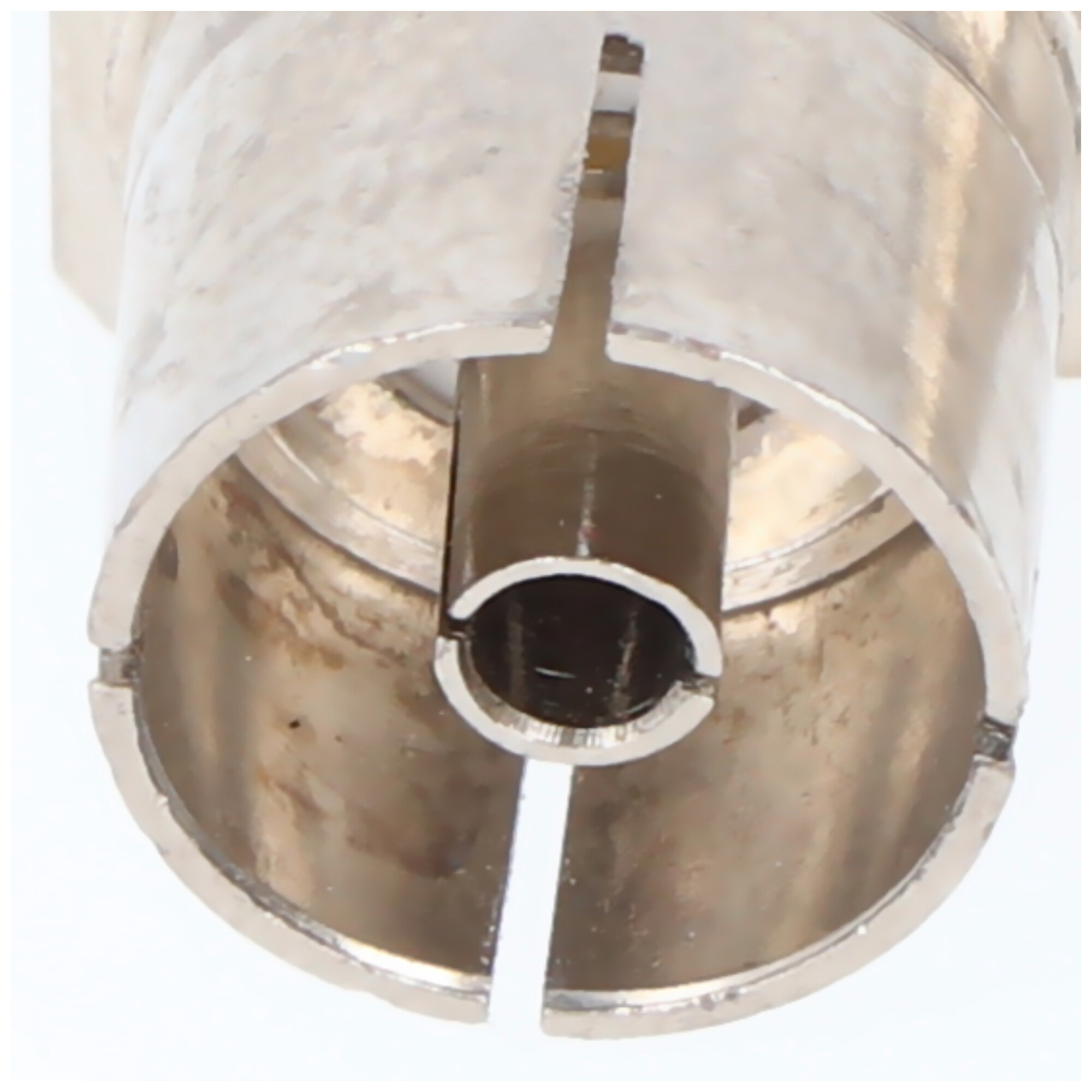 Goobay Koax-Winkeladapter: Koax-Buchse > Koax-Stecker 90° - Adapter-Stecker aus Metall