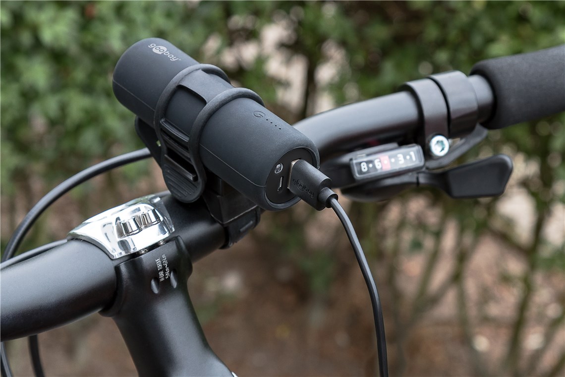 Bike-Power 5.0 (5.000 mAh) handliche Stab-Powerbank mit 5000 mAh zur Montage am Fahrradrahmen