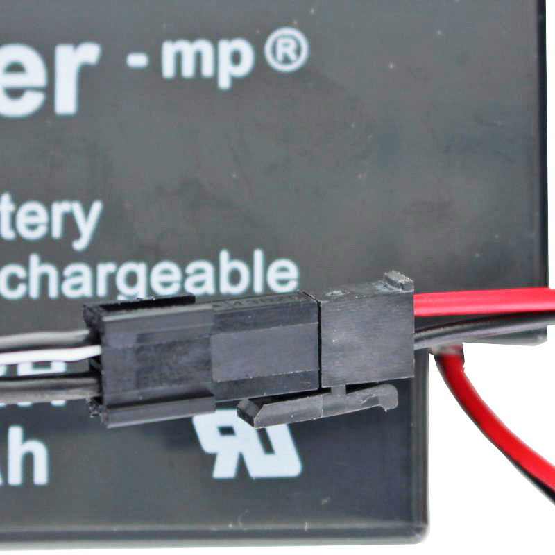 Automatik- Ladegerät passend für 2-24 Volt Bleiakkus mit Molex-Stecker-Anschluss mit Überladeschutz und Erhaltungsladung (ohne Akku)