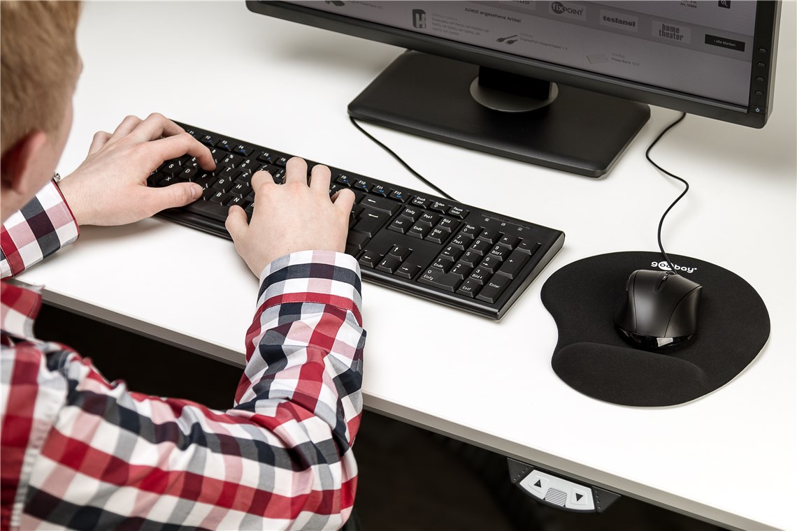 USB Tastatur-Maus-Set, Tastatur und Maus Set, kabelgebunden mit USB-Anschluss, QWERTZ-Tastatur mit deutschem Tastaturlayout