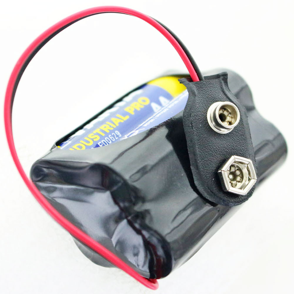 6 Volt Batteriepack passend für Hitag Spindschlösser, bestehend aus vier Varta Batterien, inklusive Anschlussstecker
