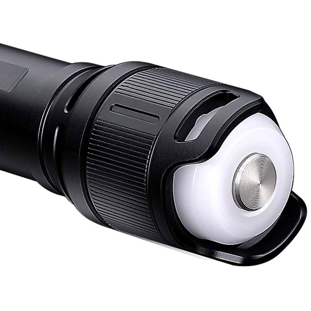 Fenix TK47 LED Taschenlampe bis zu 1300 Lumen, Leuchtweite max. 700 Meter