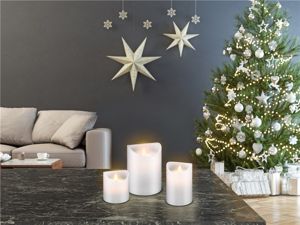 Goobay LED Echtwachs-Kerze weiß, 7,5x10 cm - wunderschöne und sichere Lichtlösung